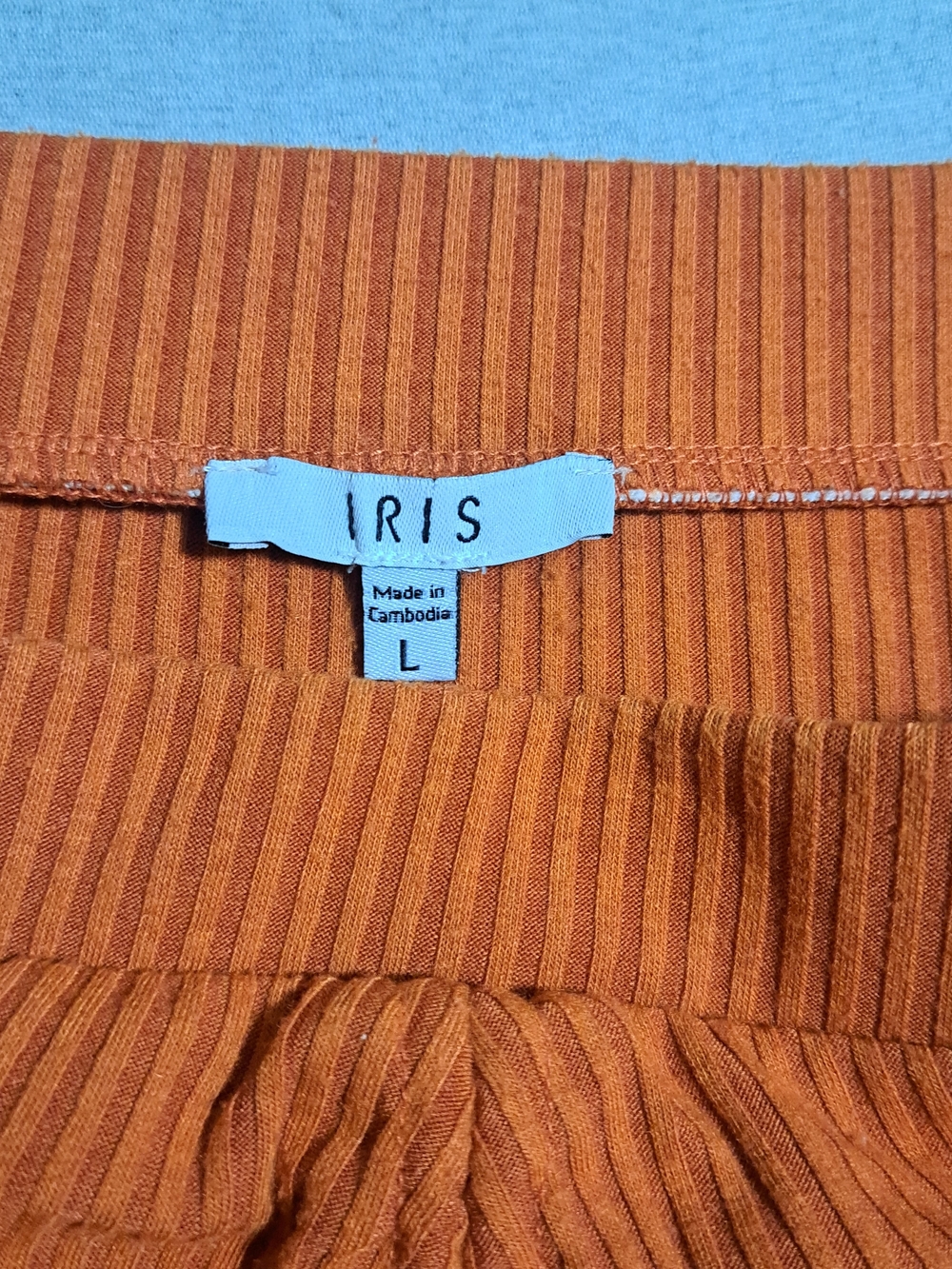 iris Rust Ribbed Drawstring Midi Skirt - Picture 3 of 4